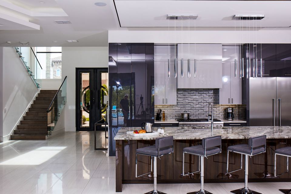 Luxe tier home